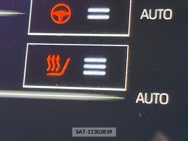 Toyota CROWN HYBRID 2018-07 8691781-7