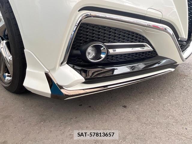 Toyota CROWN HYBRID 2019-01 8691782-2