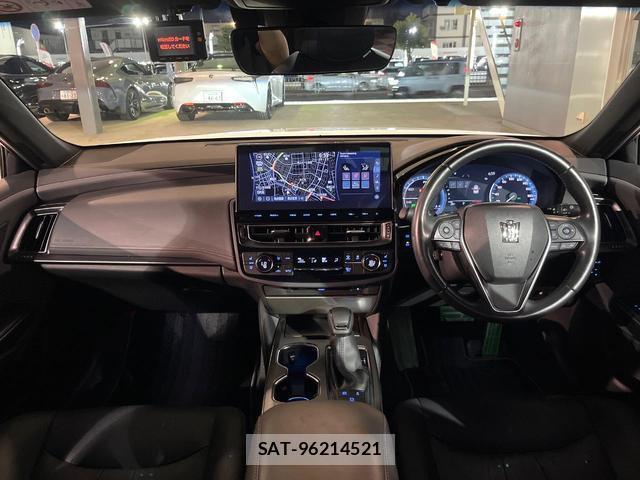 Toyota CROWN HYBRID 2021-09 8691803-1