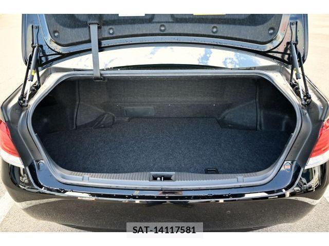 Toyota CROWN HYBRID 2016-03 8691917-12