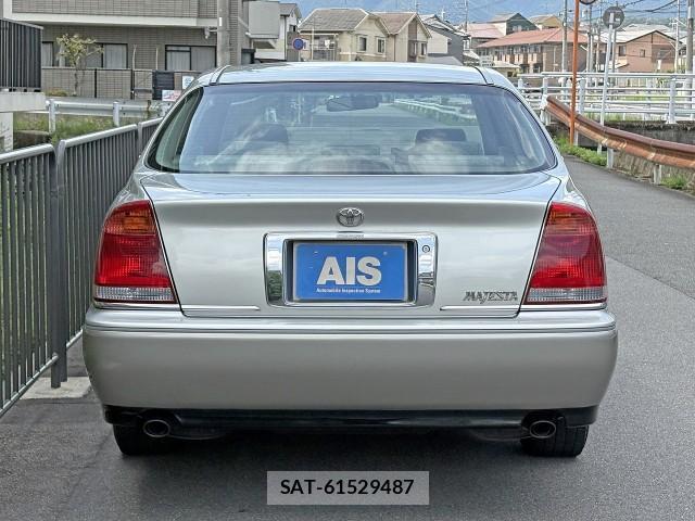 Toyota CROWN MAJESTA 1999-11 8690536-10