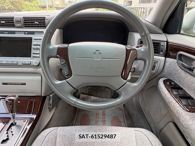Toyota CROWN MAJESTA 1999-11 8690536-17