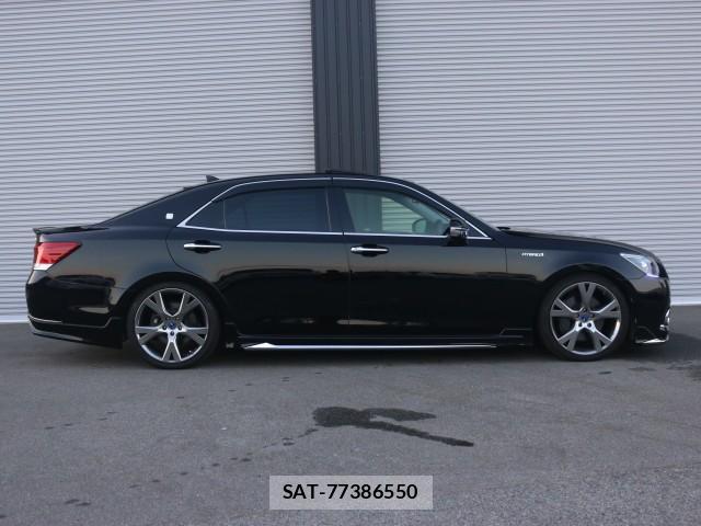 Toyota CROWN MAJESTA 2015-09 8691126-3