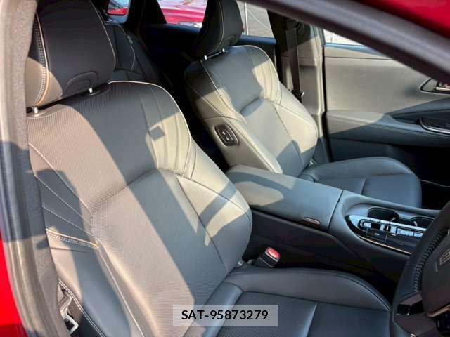 Toyota CROWN 2024-01 8690386-19