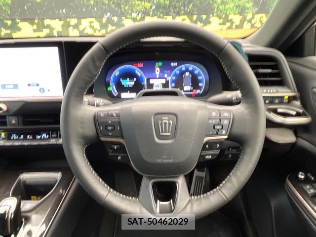 Toyota CROWN 2025-03 8690817-10