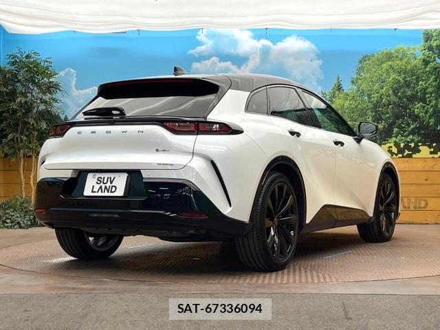 Toyota CROWN 2024-06 8690824-17