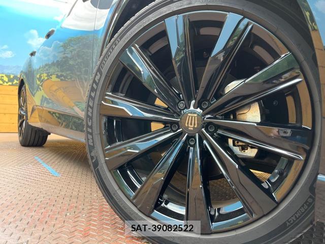 Toyota CROWN 2024-09 8690825-12