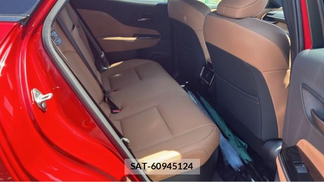 Toyota CROWN 2024-10 8691307-6
