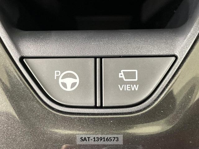 Toyota CROWN 2025-02 8691977-3