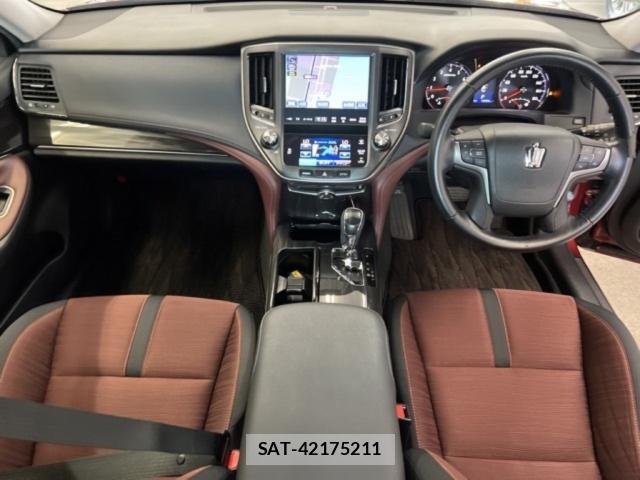 Toyota CROWN 2015-08 8690944-2