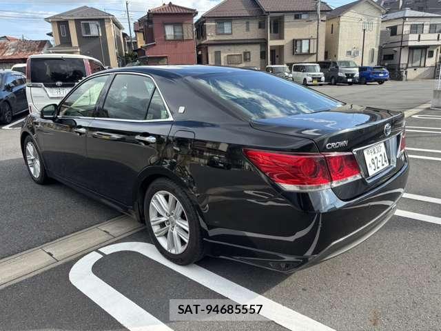 Toyota CROWN 2013-05 8691285-3