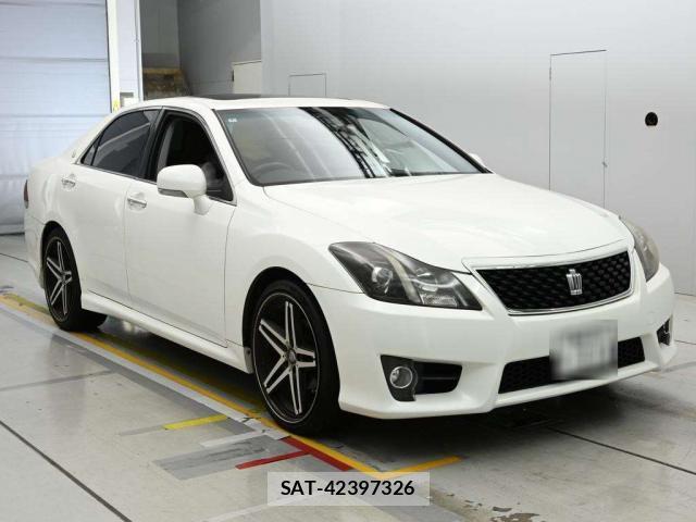 Toyota CROWN 2012-04 8691664-0