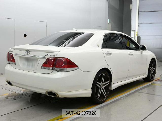 Toyota CROWN 2012-04 8691664-2
