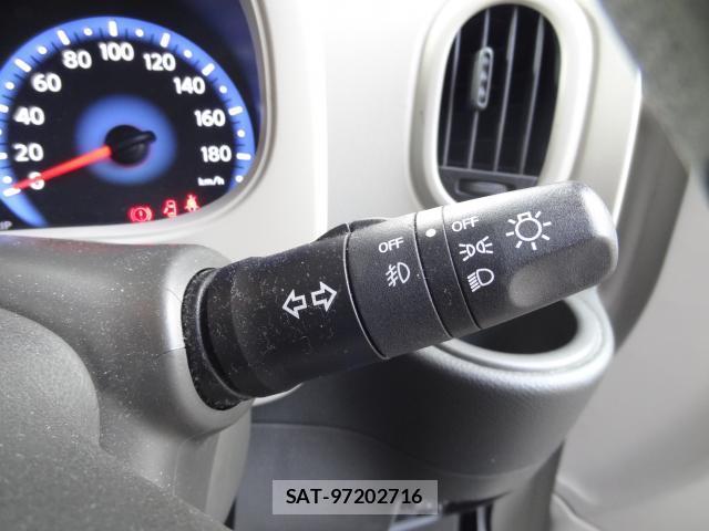 Nissan CUBE 2012-03 8691144-7