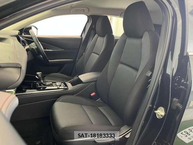 Mazda CX-30 2021-12 8691278-7