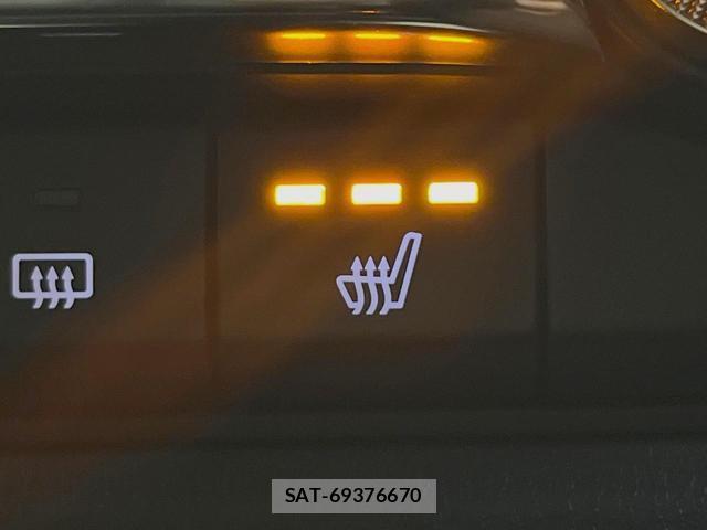Mazda CX-30 2021-03 8691933-4