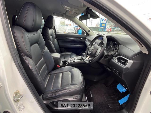 Mazda CX-5 2018-07 8690790-8