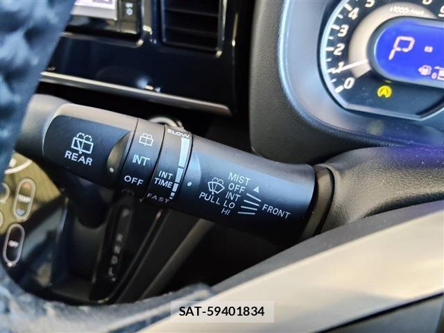 Nissan DAYZ ROOX 2018-04 8691012-13