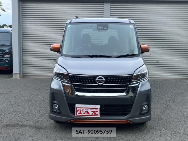 Nissan DAYZ ROOX 2017-09 8691087-16