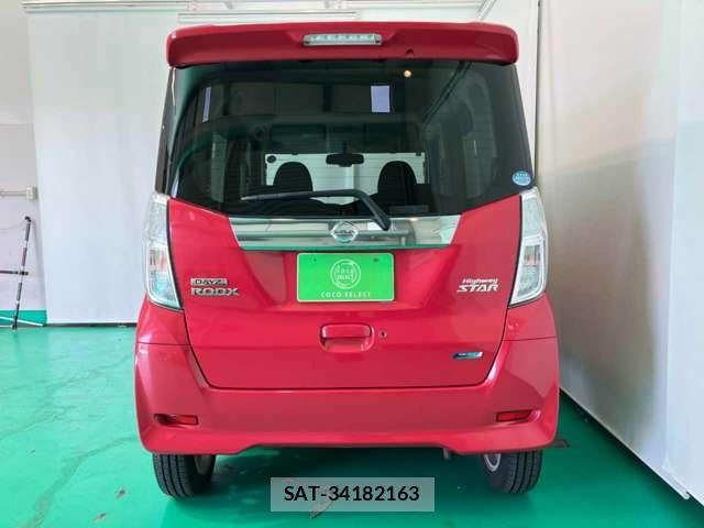 Nissan DAYZ ROOX 2015-05 8691223-1