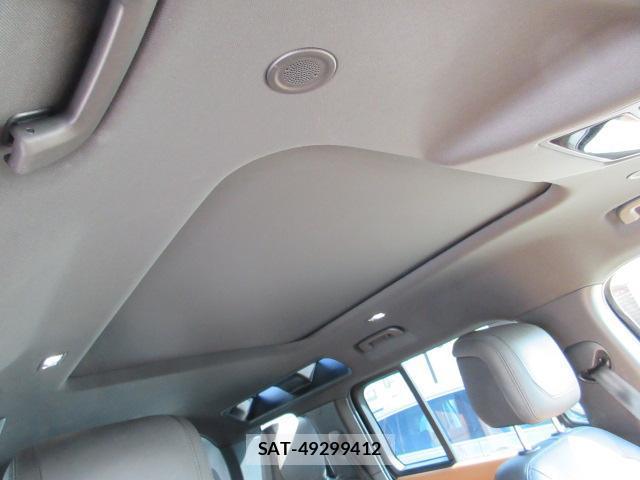 Land Rover DEFENDER 2023-10 8690785-15