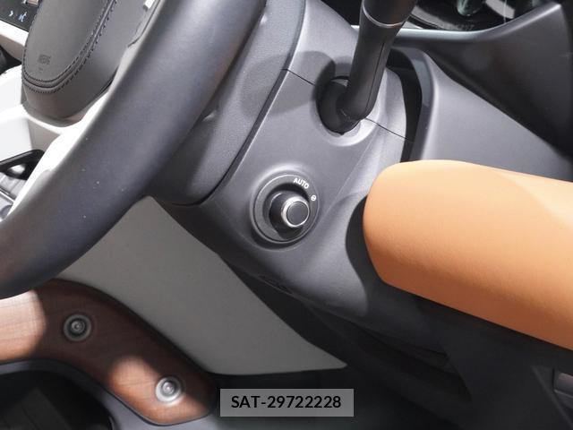 Land Rover DEFENDER 2023-07 8691822-17