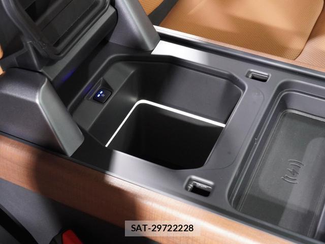Land Rover DEFENDER 2023-07 8691822-6