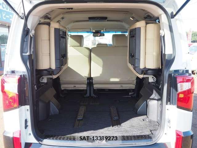 Mitsubishi DELICA 2019-04 8691725-11