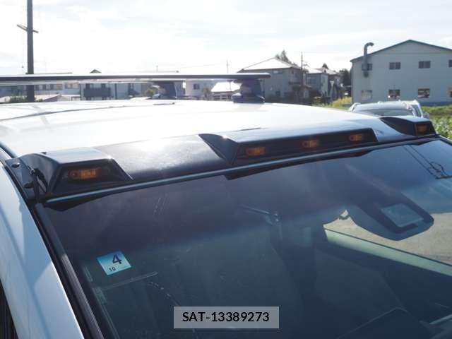 Mitsubishi DELICA 2019-04 8691725-15