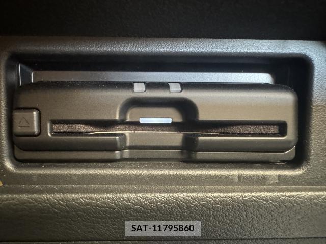 Mitsubishi DELICA MINI 2025-02 8690673-15