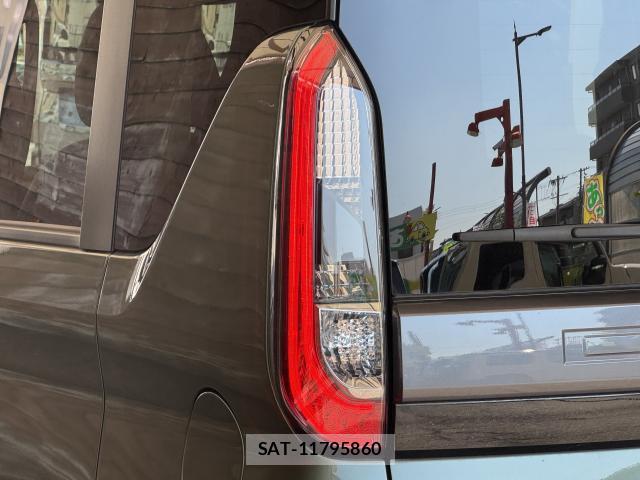 Mitsubishi DELICA MINI 2025-02 8690673-4