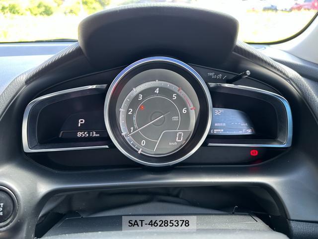 Mazda DEMIO 2015-12 8691209-10