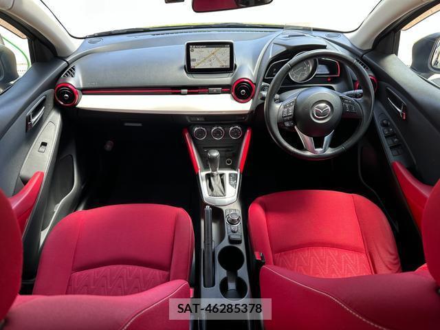 Mazda DEMIO 2015-12 8691209-2