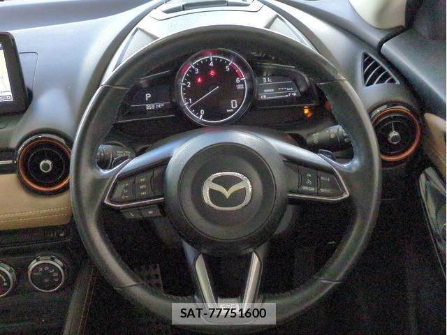 Mazda DEMIO 2017-08 8691566-17