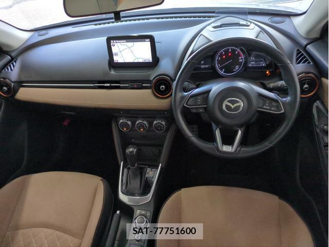 Mazda DEMIO 2017-08 8691566-2