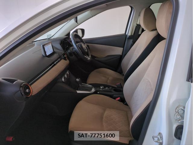 Mazda DEMIO 2017-08 8691566-5