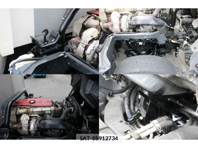 Hino DUTRO 2018-04 8691010-12