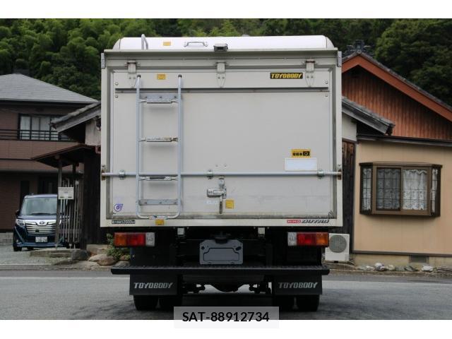 Hino DUTRO 2018-04 8691010-7
