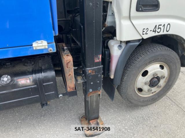 Hino DUTRO 2013-05 8691193-9
