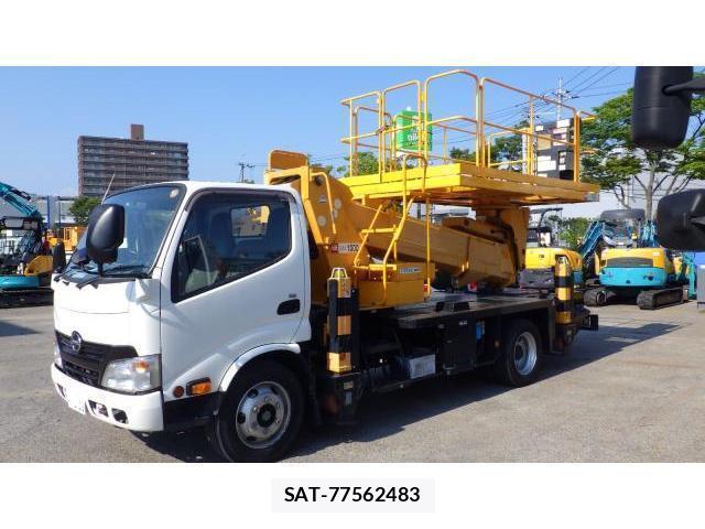 Hino DUTRO 2016 8691197-0