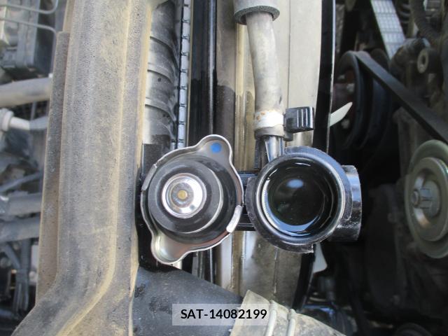 Isuzu ELF TRUCK 2015-03 8690324-1