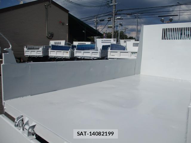 Isuzu ELF TRUCK 2015-03 8690324-15