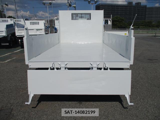 Isuzu ELF TRUCK 2015-03 8690324-4