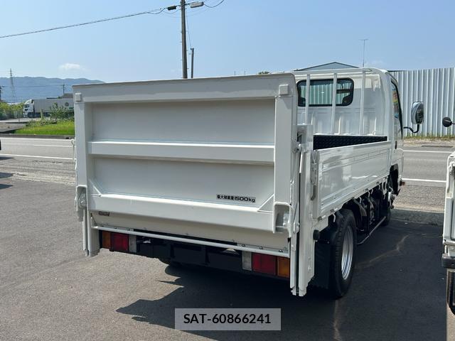 Isuzu ELF TRUCK 2010-05 8690660-1