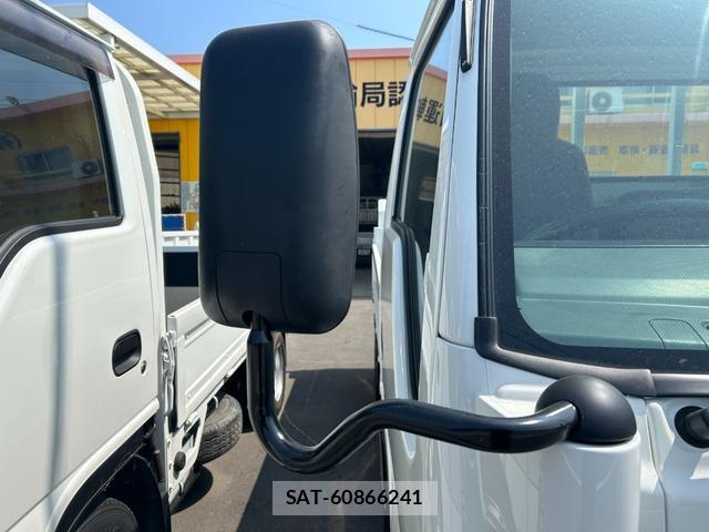 Isuzu ELF TRUCK 2010-05 8690660-11