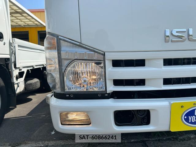 Isuzu ELF TRUCK 2010-05 8690660-12