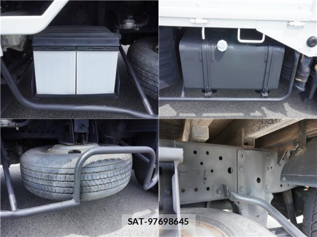 Isuzu ELF TRUCK 2013-04 8690827-15