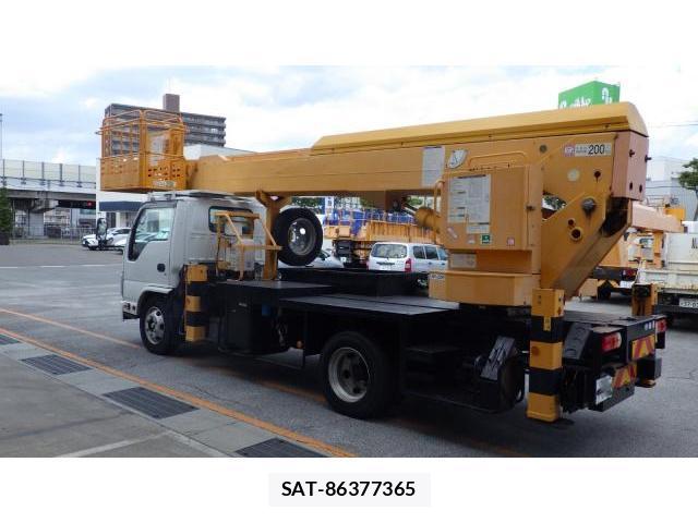 Isuzu ELF TRUCK 2015-06 8691196-1