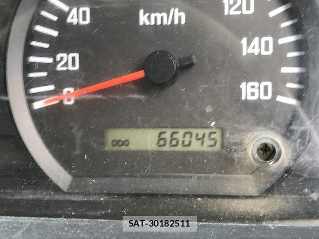 Isuzu ELF TRUCK 2012-06 8691287-15