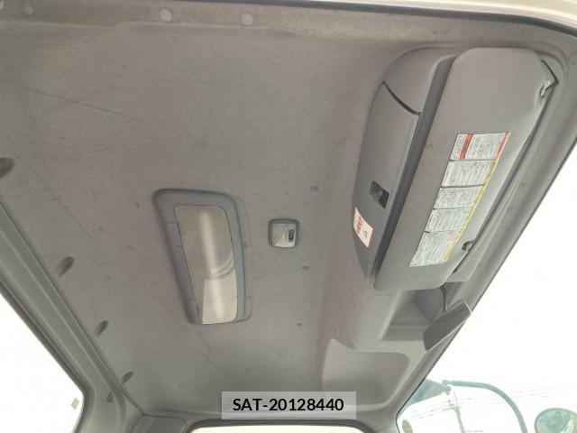 Isuzu ELF TRUCK 2011-08 8691290-16